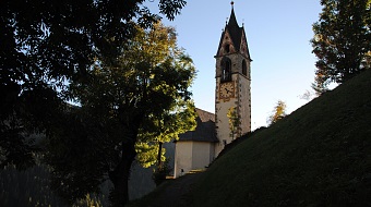 St.Barbara Kirche LaVal Herbst