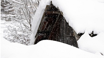 Mühle mit Schnee